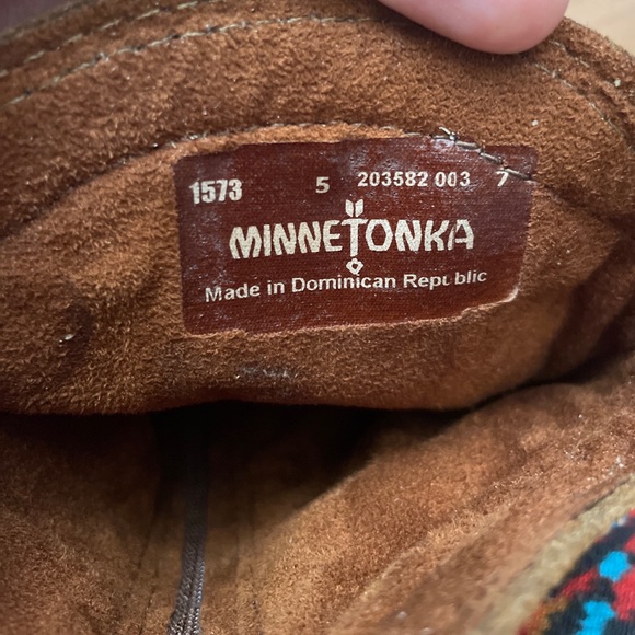 Minnetonka Baja boot - Picture 5 of 10